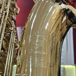 Sax Barítono Premier SEMINOVO + Revisado