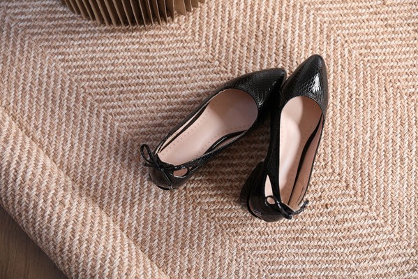 Sapato de Salto em Couro | Conforto Plus | Laís