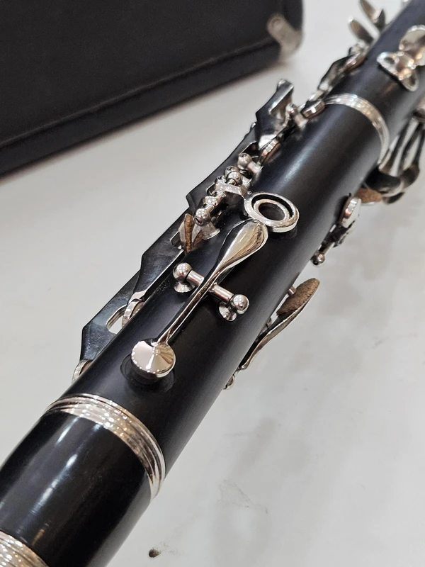 Clarinete Weril em Dó 17+1 Chaves - Revisado c/ Garantia
