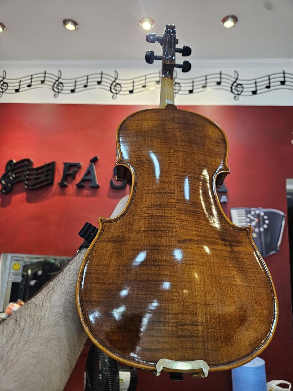 Violino Eagle VK 644 Master Profissional Seminovo Ajustado