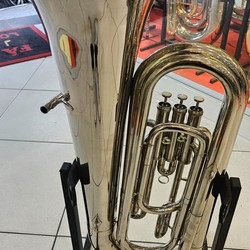 Tuba Weril 3/4 em sib - 3 pistos - usado
