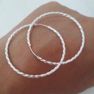 Brinco Argola Redonda Retorcida 4,5cm Prata 925