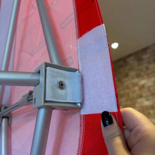 Backdrop Retrátil Personalizado – A Moldura Perfeita para o Seu Evento! 