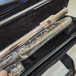 (Nova) Flauta Transversal Yamaha 312 - Cabeça de prata