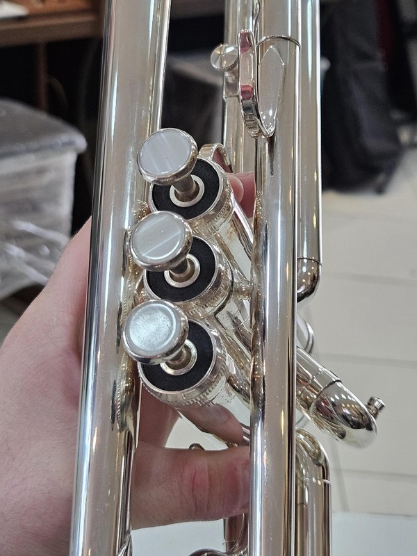 Trompete Weril ET1172 Sib - Prata - Seminovo