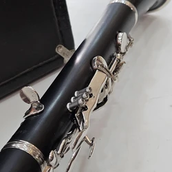 Clarinete Weril em Dó 17+1 Chaves - Revisado c/ Garantia