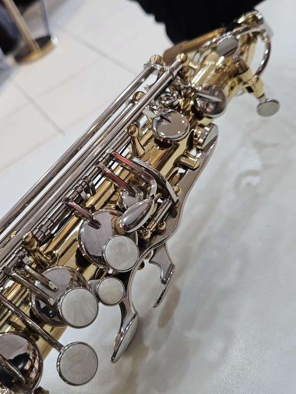 Sax Alto Eagle SA 500 Laqueado com Niquelado - Seminovo