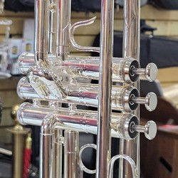 Trompete Weril ET1071 Sib - Prata - Seminovo