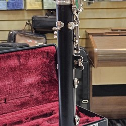 🎶 Clarinete Yamaha YCL-452 Sib 17 Chaves - Corpo Ébano/Chaves Prata (Usado)