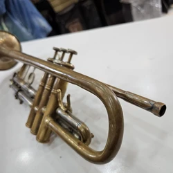 Trompete Bach Stradivarius Modelo 38 Sib Desplacado Original com Case