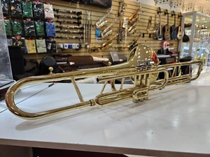 (Sib) Trombone curto Sib Jahnke NOVO dourado