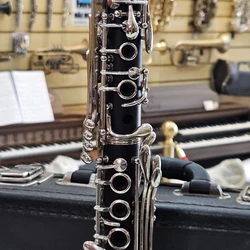 Clarinete Weril em Dó 17+1 Chaves - Revisado c/ Garantia