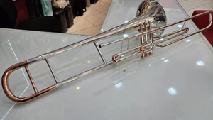 (Sib Usado) Trombone Weril Brasil prata com detalhes cobre