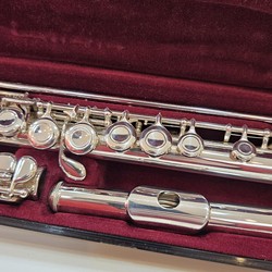 Flauta Transversal Yamaha 311 Revisada Cabeça de Prata!