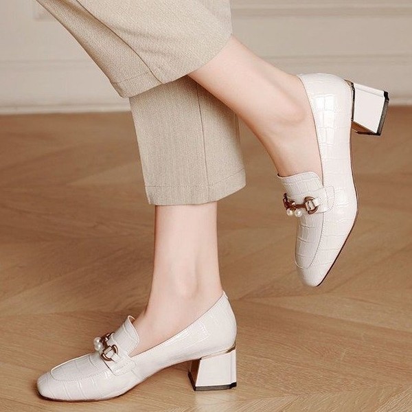 Sapato de Salto em Croco e Couro Macio | Dara