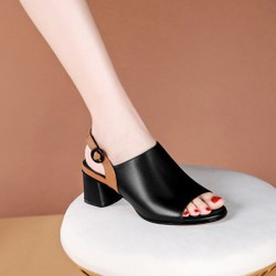 (OFERTA IMPERDÍVEL) Sandália Ortopédica em Couro | Analice