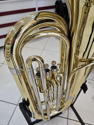 Tuba Dolphin 3/4 em sib - 3 pistos - usado