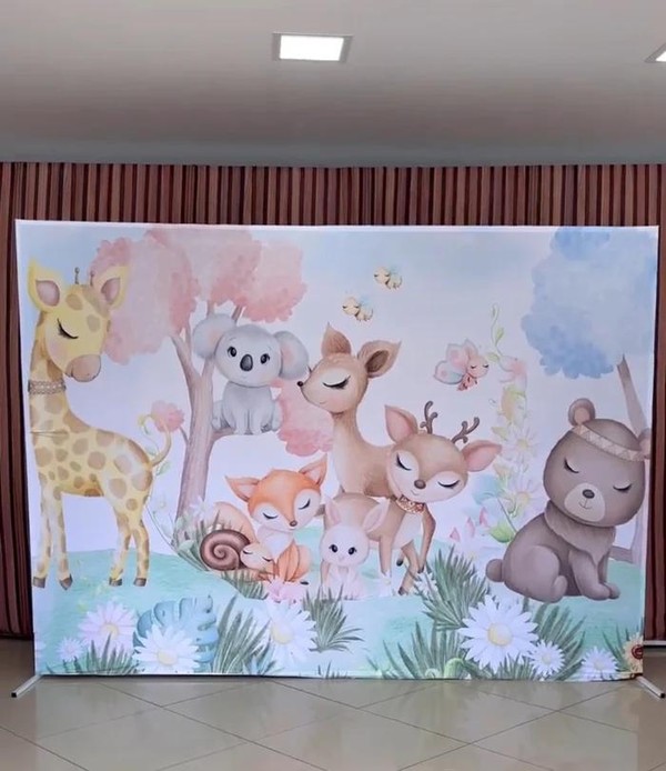 Painel Sublimado com Estrutura Regulável – Jardim encantado 