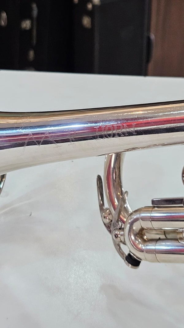 (Raridade) Trompete Holton ST304 Sib - colecionador, prata, original