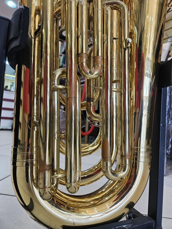 Tuba BM 3/4 em sib - 3 pistos - usado