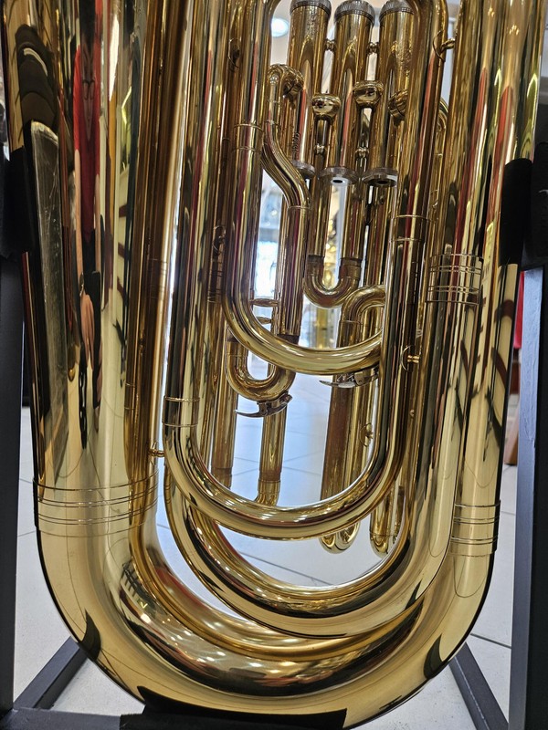 Tuba BM 3/4 em sib - 3 pistos - usado