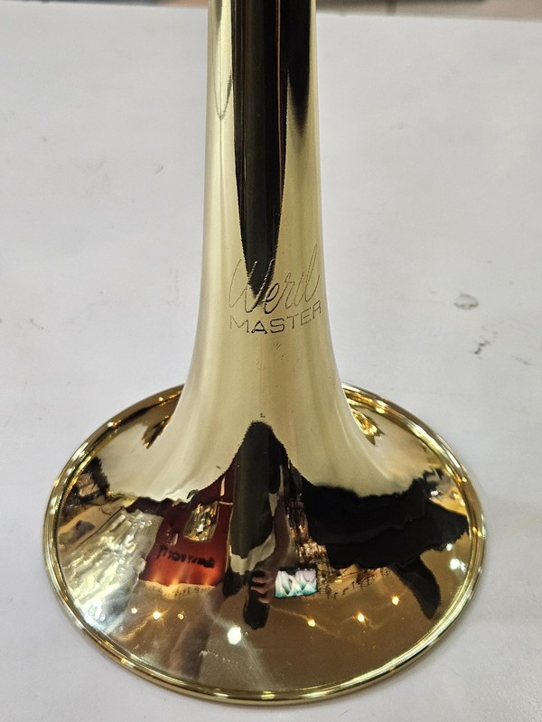 (Dó) Trompete Weril Master + Verniz novo