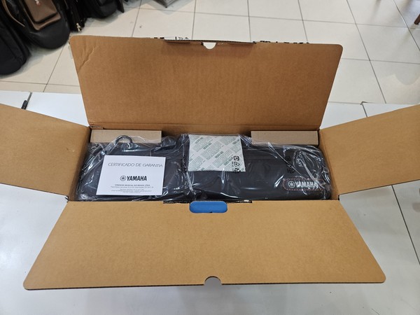 (Nova) Flauta Transversal Yamaha 312 - Cabeça de prata