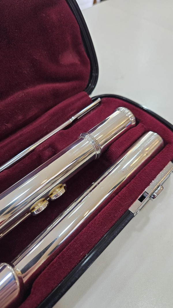 Flauta Transversal Yamaha 311 Revisada Cabeça de Prata!