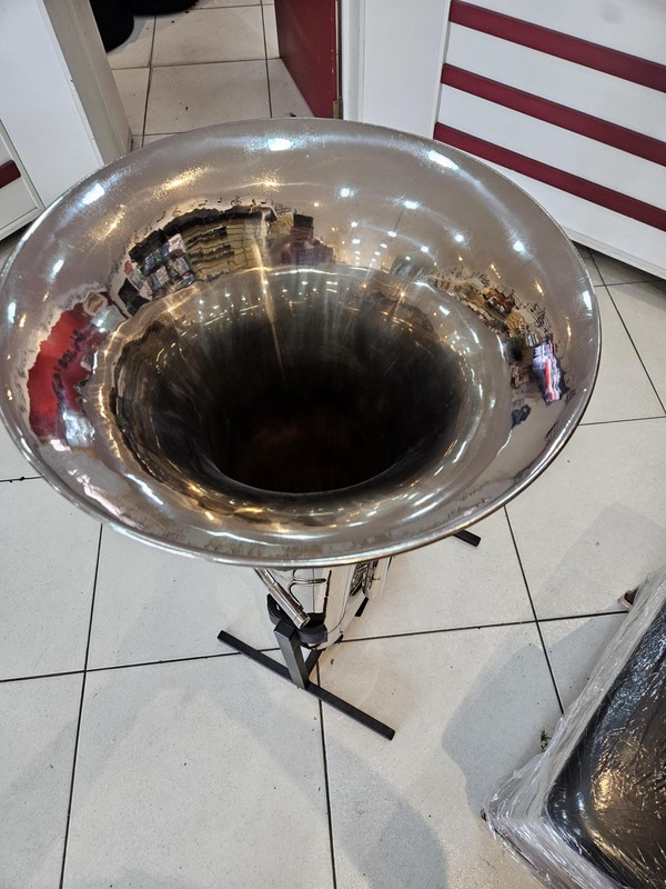 (USADA) Tuba Weril J980 4/4 sinfônica- 4 pistos