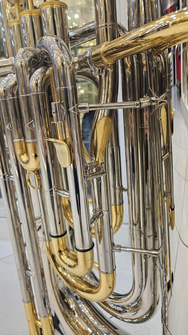 Tuba Weril J981 II 4/4 - 4 pistos - sib - No Estado