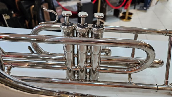 (Dó) Trombone Weril Curto Niquelado Usado/Revisado FÁ-SOL-LÁ!