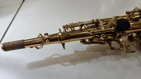 (Seminovo) Sax Soprano Reto Dolphin