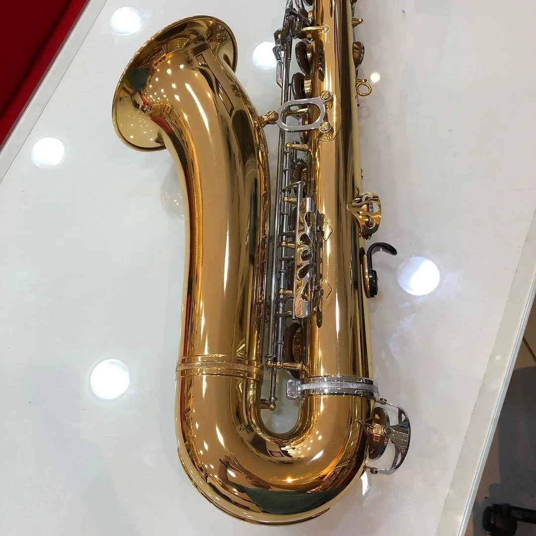 Miniatura Acabamento Ouro 1