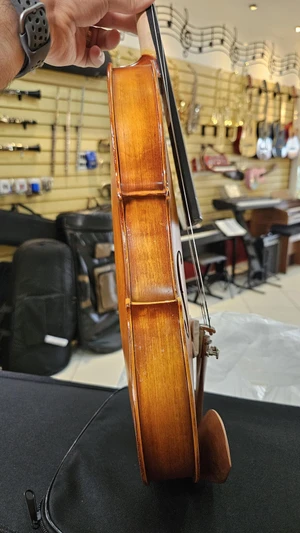 Violino 3/4 Steve + estante + espaleira + afinador + cordas + breu