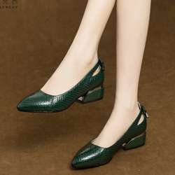 Sapato de Salto em Couro | Conforto Plus | Laís