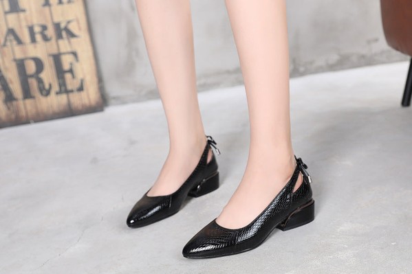 Sapato de Salto em Couro | Conforto Plus | Laís