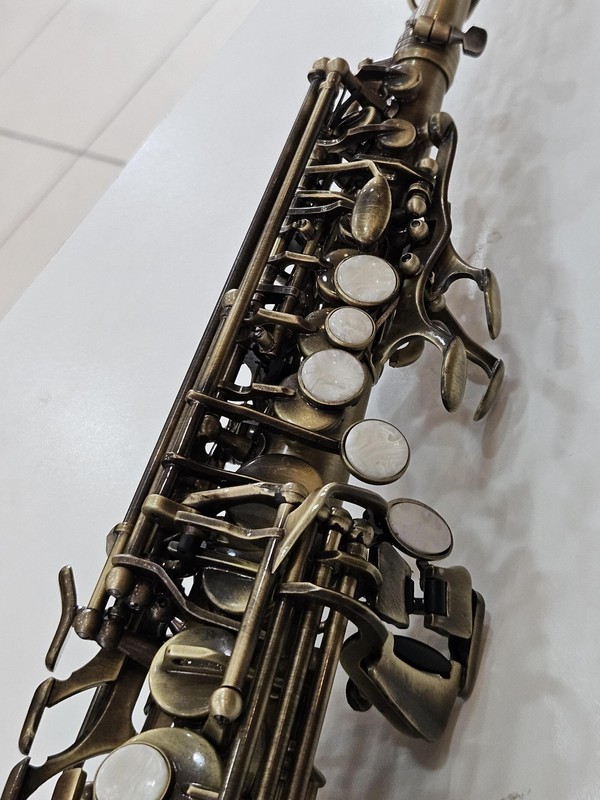 Sax Soprano Eagle Reformado FÁ-SOL-LÁ (Envelhecido)