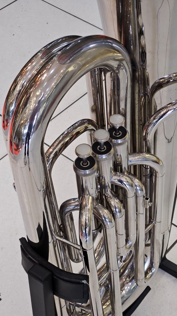 Tuba Weril 3/4 em sib - 3 pistos - usado