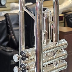 Trompete Weril ET1071 Sib - Prata - Seminovo