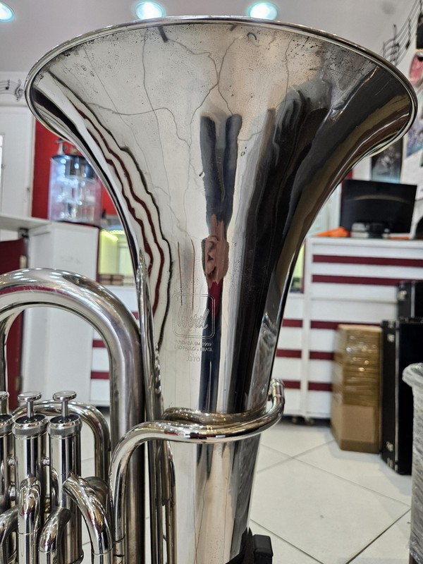 Tuba Weril J370 3/4 em sib - 3 pistos - usado