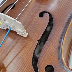 Viola de arco Eagle 42cm usada, ajustada (Som Encorpado) + Estojo e Arco!