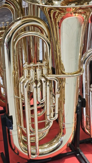 Tuba Weril J981 II 4/4 - 4 pistos - sib - No Estado