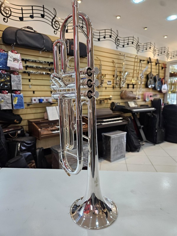 Trompete Weril ET1172 Sib - Prata - Seminovo