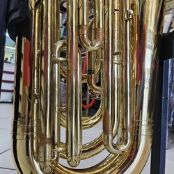 Tuba BM 3/4 em sib - 3 pistos - usado
