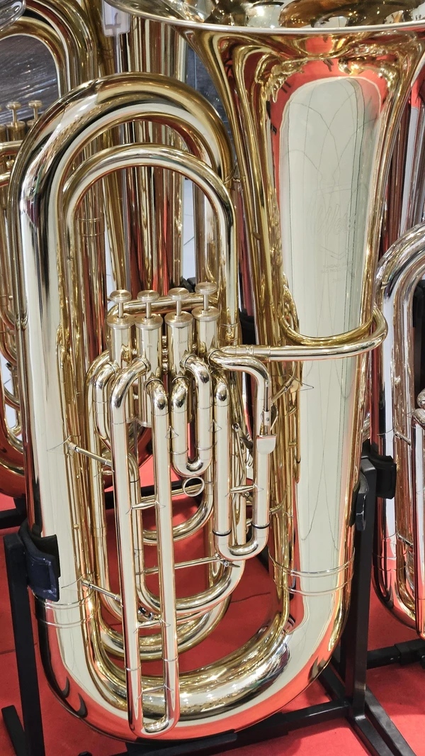 Tuba Weril J981 II 4/4 - 4 pistos - sib - No Estado