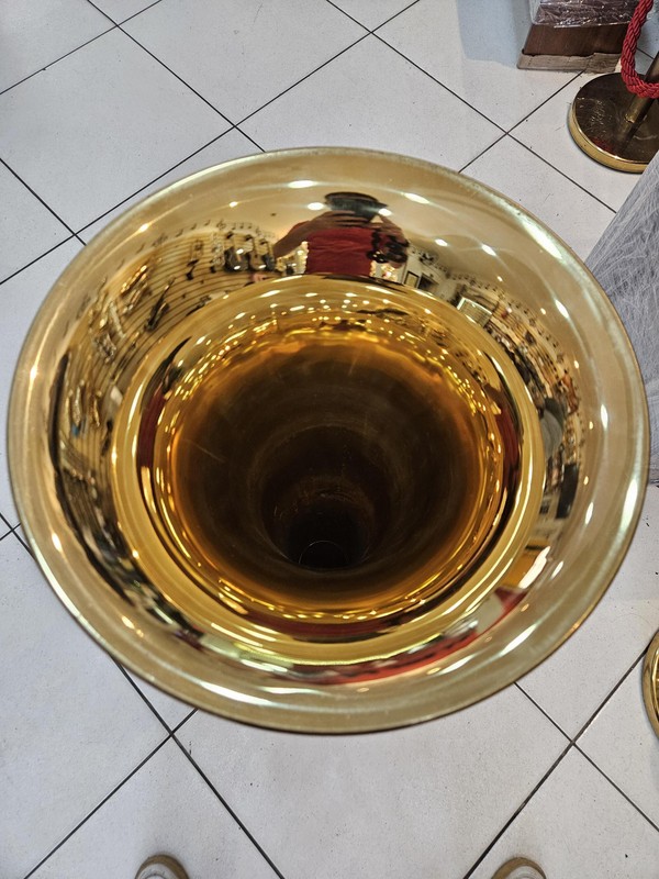 Tuba BM 3/4 em sib - 3 pistos - usado