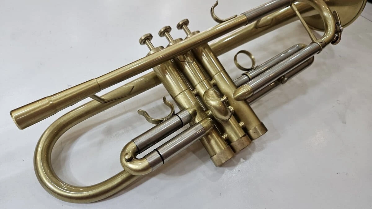 Miniatura Acabamento Escovado 3