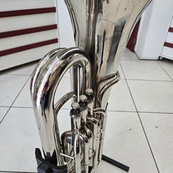Tuba Weril J370 3/4 em sib - 3 pistos - usado