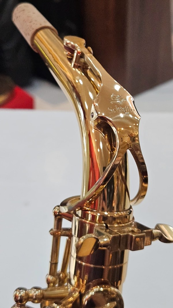 Sax Alto Schieffer NOVO - dourado