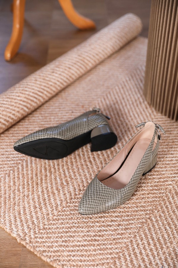 Sapato de Salto em Couro | Conforto Plus | Laís